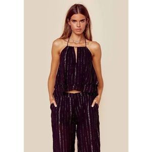 NWT WOMENS Stone Row HOOK IT UP HALTER TOP
